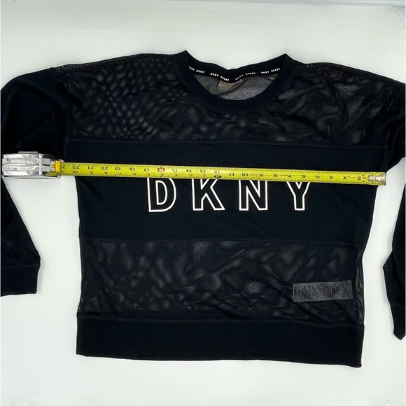 Sport honeycomb mesh top,oversize style top, DKNY stylish sport breathable top. - Picture 7 of 12